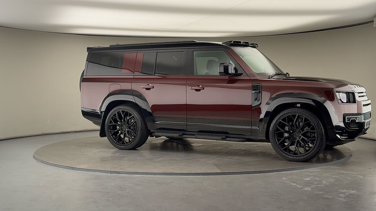 Used Land Rover Defender 130 2024 for sale - 76396730: Photo 41