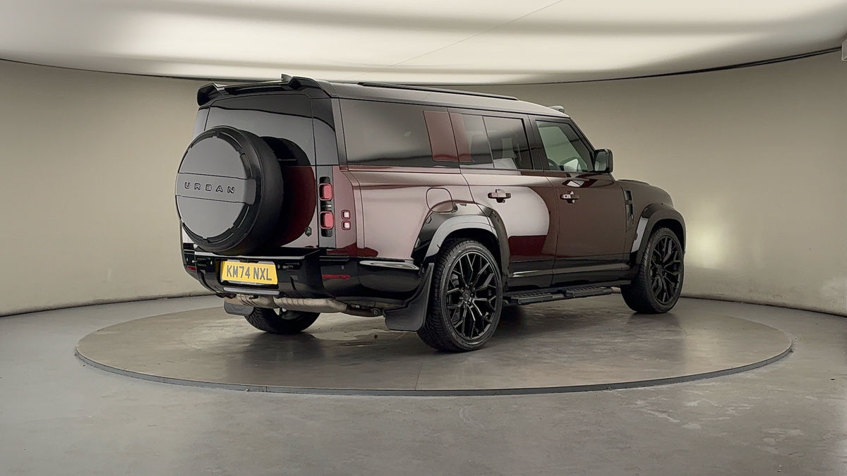 Used Land Rover Defender 130 2024 for sale - 76396730: Photo 45