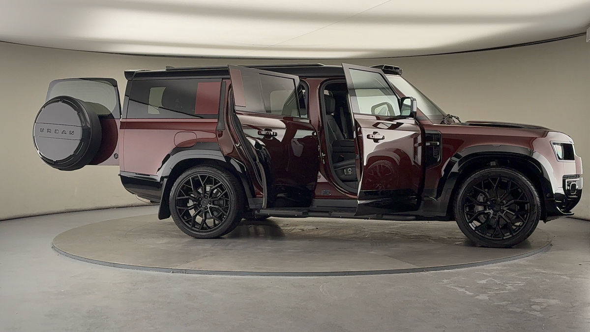 Used Land Rover Defender 130 2024 for sale - 76396730: Photo 61