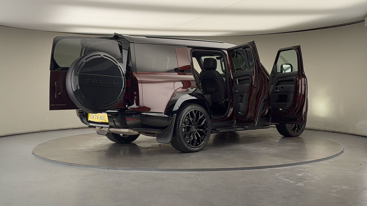 Used Land Rover Defender 130 2024 for sale - 76396730: Photo 64