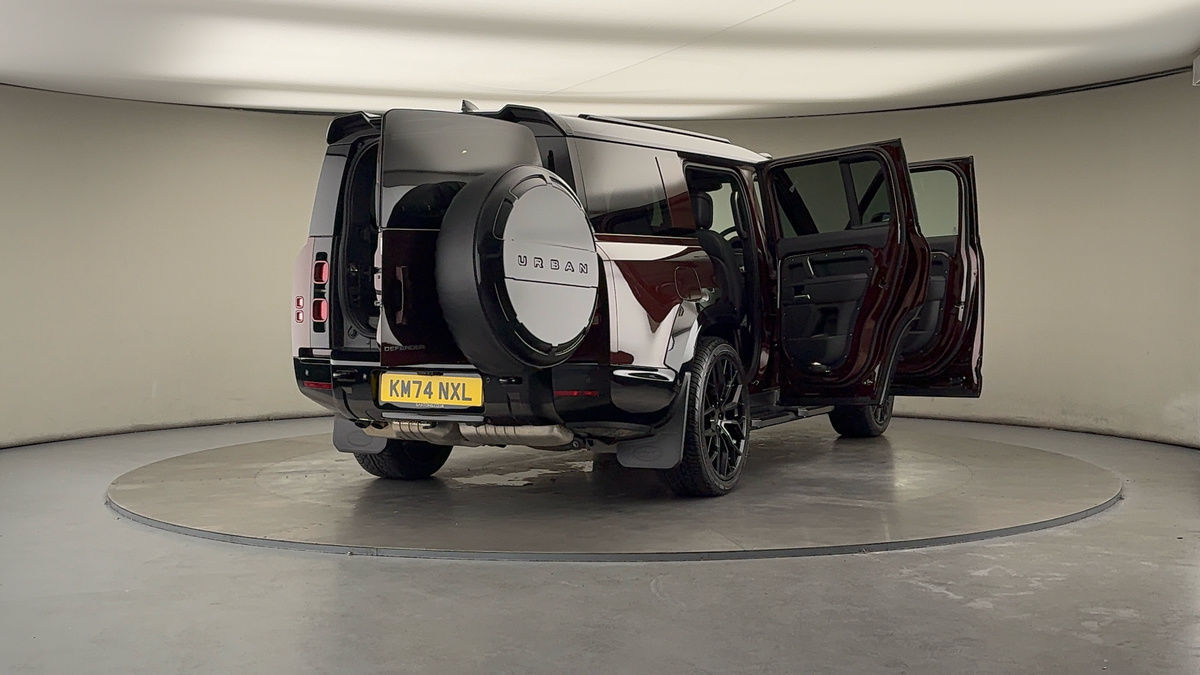 Used Land Rover Defender 130 2024 for sale - 76396730: Photo 65