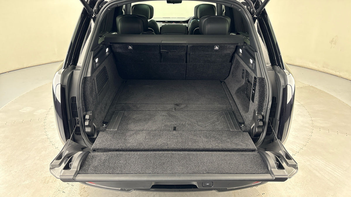 Used Land Rover Range Rover 2024 for sale - 77584242: Photo 11