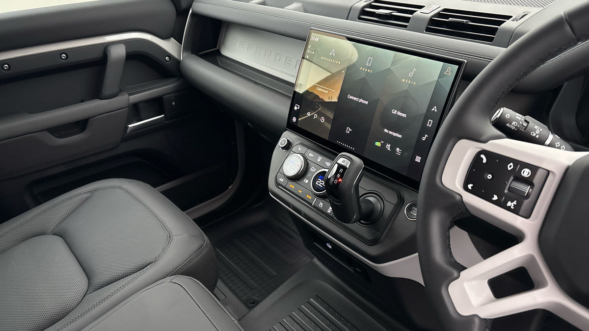 Used Land Rover Defender 110 2026 for sale - 77894265: Photo 18