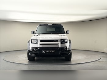 Used Land Rover Defender 110 2026 for sale - 77894265: Photo
