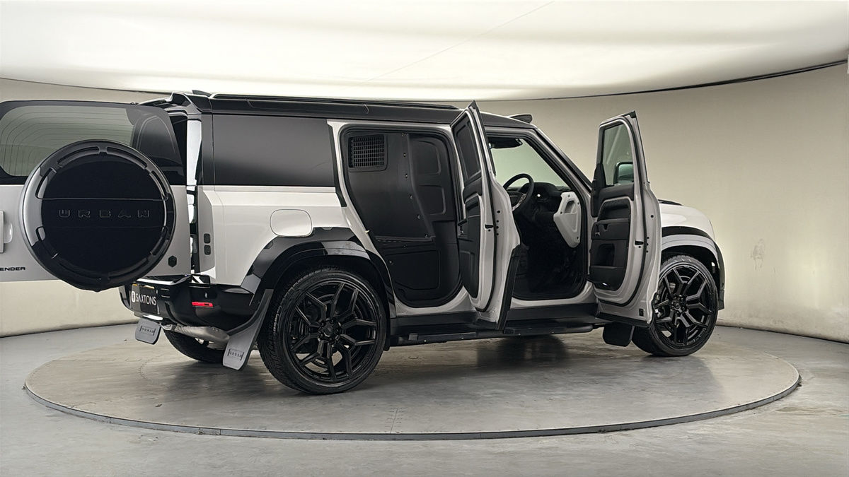 Used Land Rover Defender 110 2026 for sale - 77894265: Photo 61