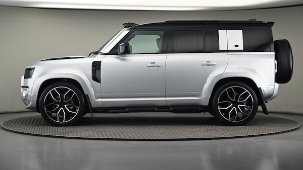 Used Land Rover Defender 110 2024 for sale - 75427639: Photo 23