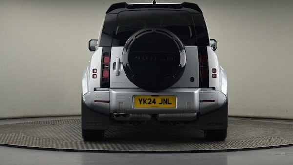 Used Land Rover Defender 110 2024 for sale - 75427639: Photo 25