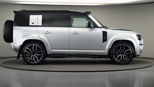 Used Land Rover Defender 110 2024 for sale - 75427639: Photo 27
