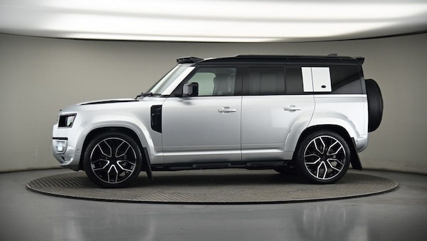 Used Land Rover Defender 110 2024 for sale - 75427639: Photo 35