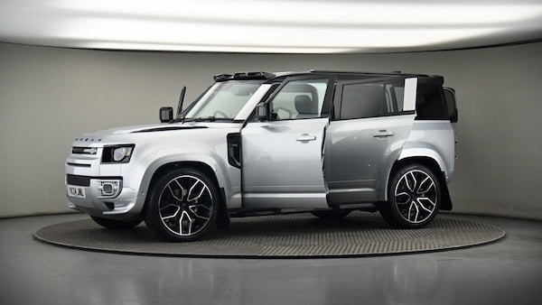 Used Land Rover Defender 110 2024 for sale - 75427639: Photo 49