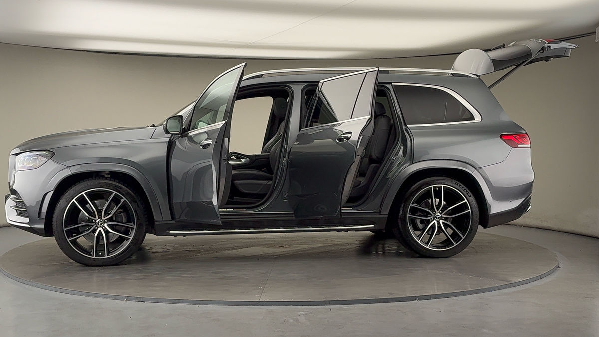 Used Mercedes-Benz GLS 2021 for sale - 76093256: Photo 54