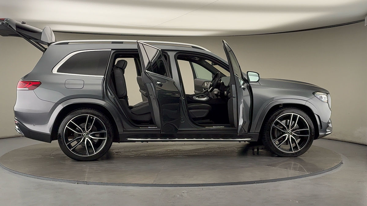 Used Mercedes-Benz GLS 2021 for sale - 76093256: Photo 63