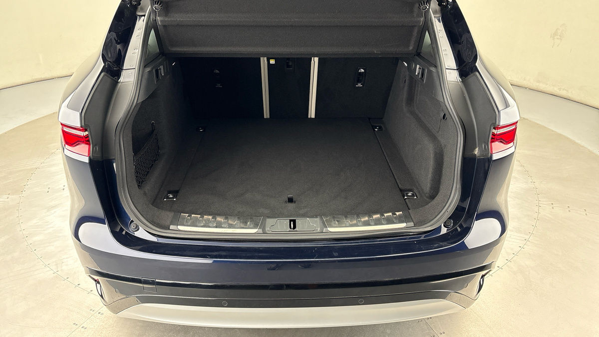 Used Jaguar F-Pace 2022 for sale - 76630346: Photo 11