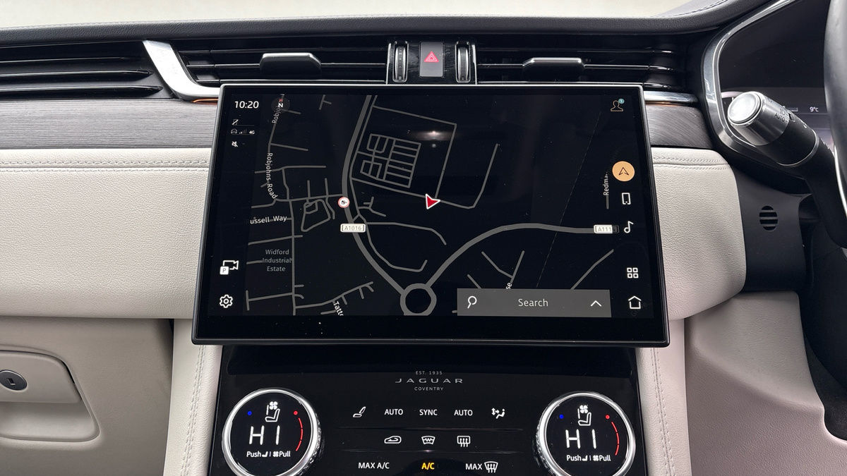 Used Jaguar F-Pace 2022 for sale - 76630346: Photo 17