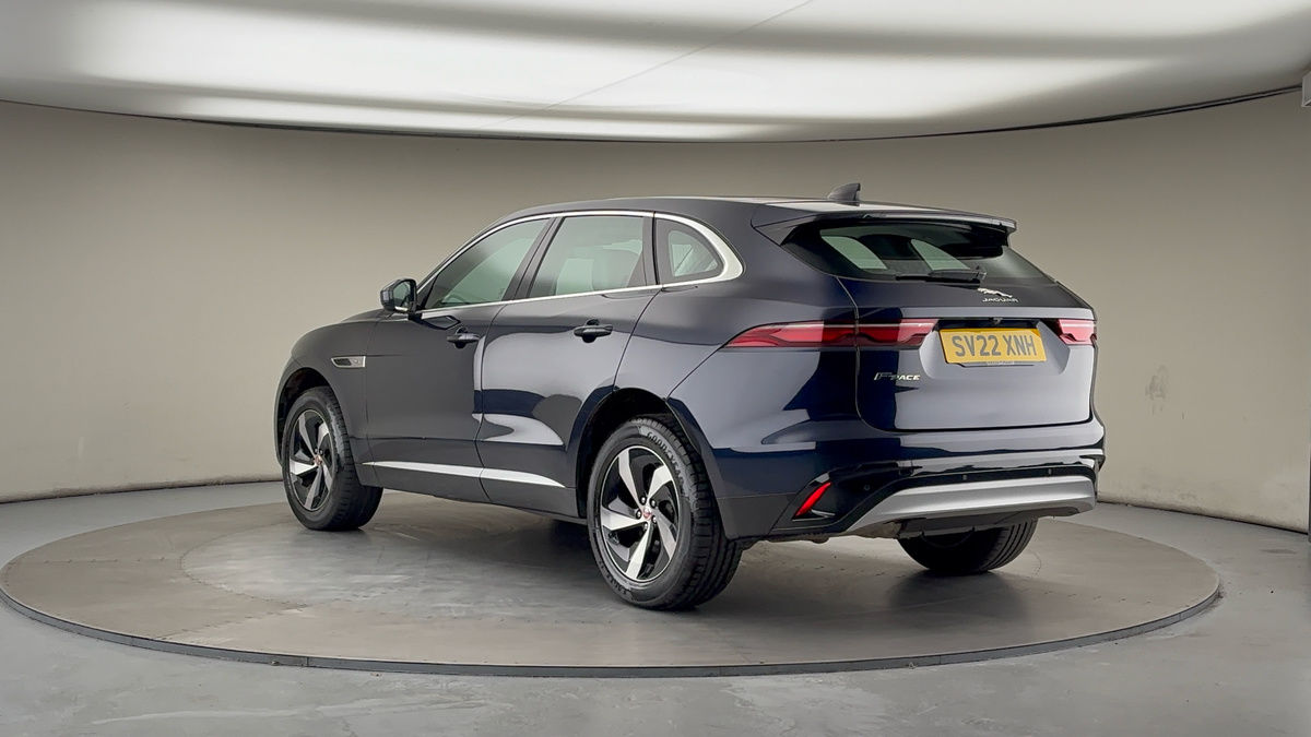 Used Jaguar F-Pace 2022 for sale - 76630346: Photo 2