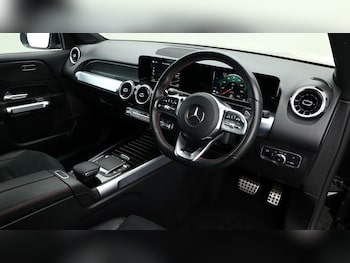 Used Mercedes-Benz GLB 2023 for sale - 75207490: Photo