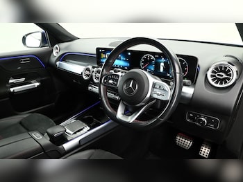 Used Mercedes-Benz GLB 2020 for sale - 75597775: Photo