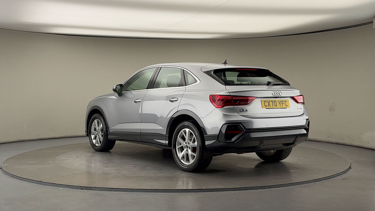 Used Audi Q3 2020 for sale - 77089589: Photo 2