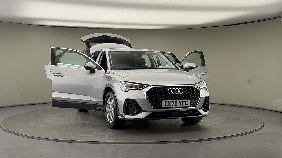 Used Audi Q3 2020 for sale - 77089589: Photo 52