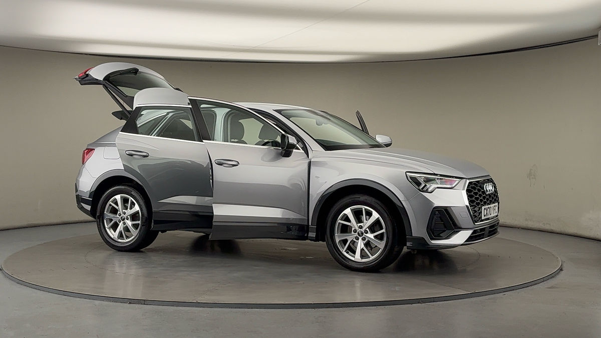 Used Audi Q3 2020 for sale - 77089589: Photo 54
