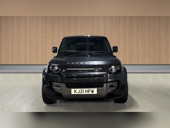 Used Land Rover Defender 110 2021 for sale - 78909099: Photo