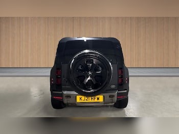 Used Land Rover Defender 110 2021 for sale - 78909099: Photo