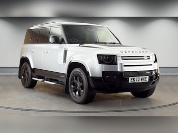Used Land Rover Defender 110 2022 for sale - 78632800: Photo