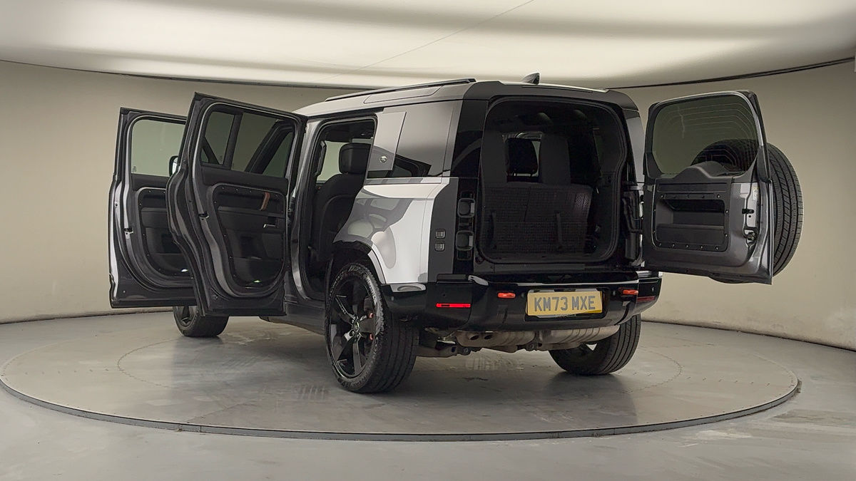 Used Land Rover Defender 2023 for sale - 77584259: Photo 23