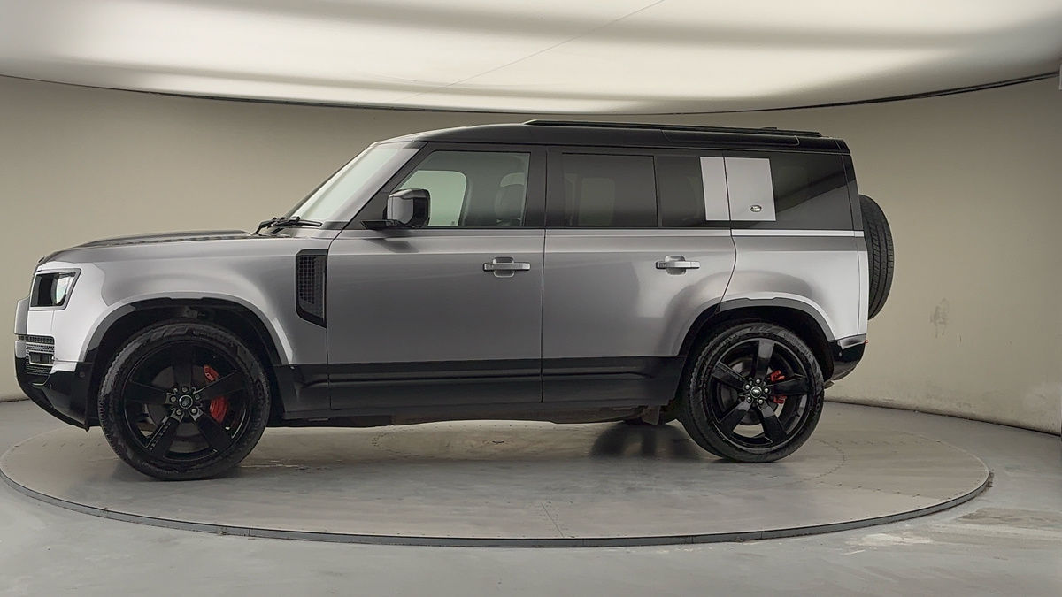 Used Land Rover Defender 2023 for sale - 77584259: Photo 29