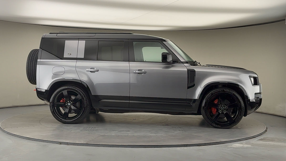 Used Land Rover Defender 2023 for sale - 77584259: Photo 37