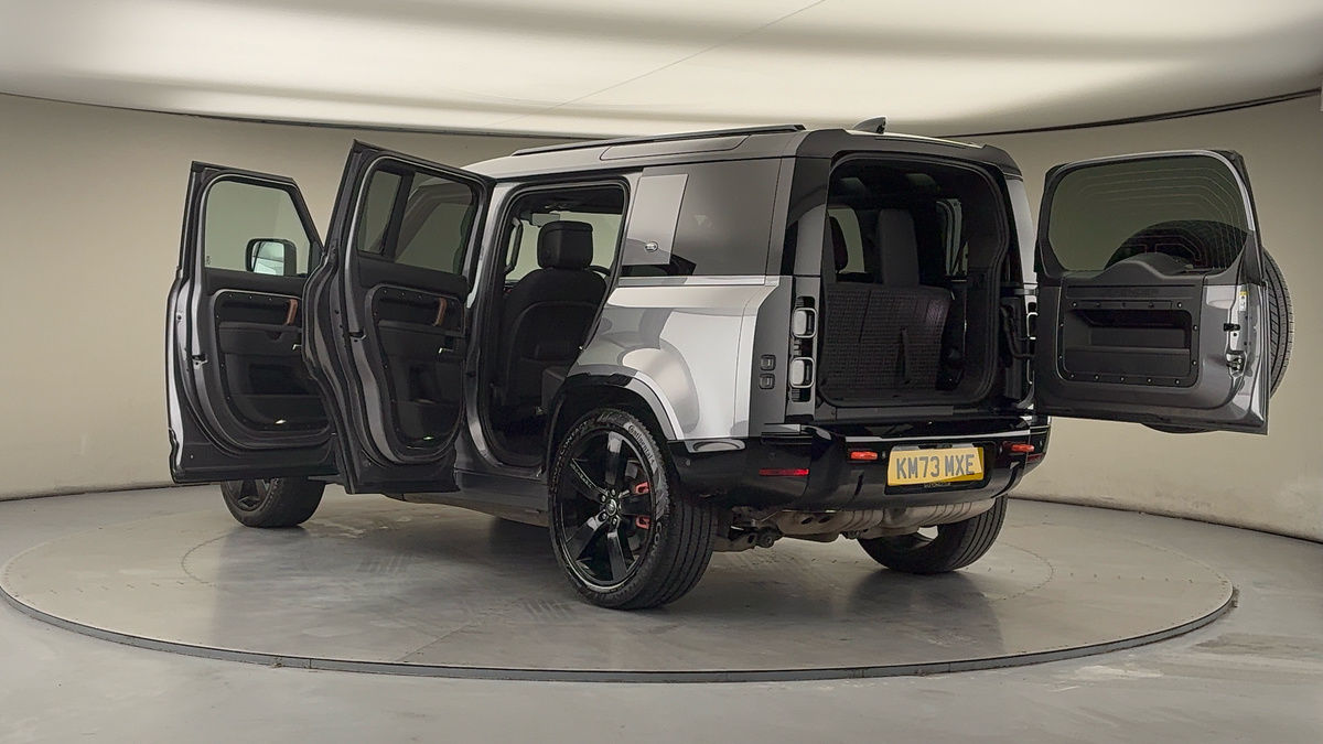 Used Land Rover Defender 2023 for sale - 77584259: Photo 44