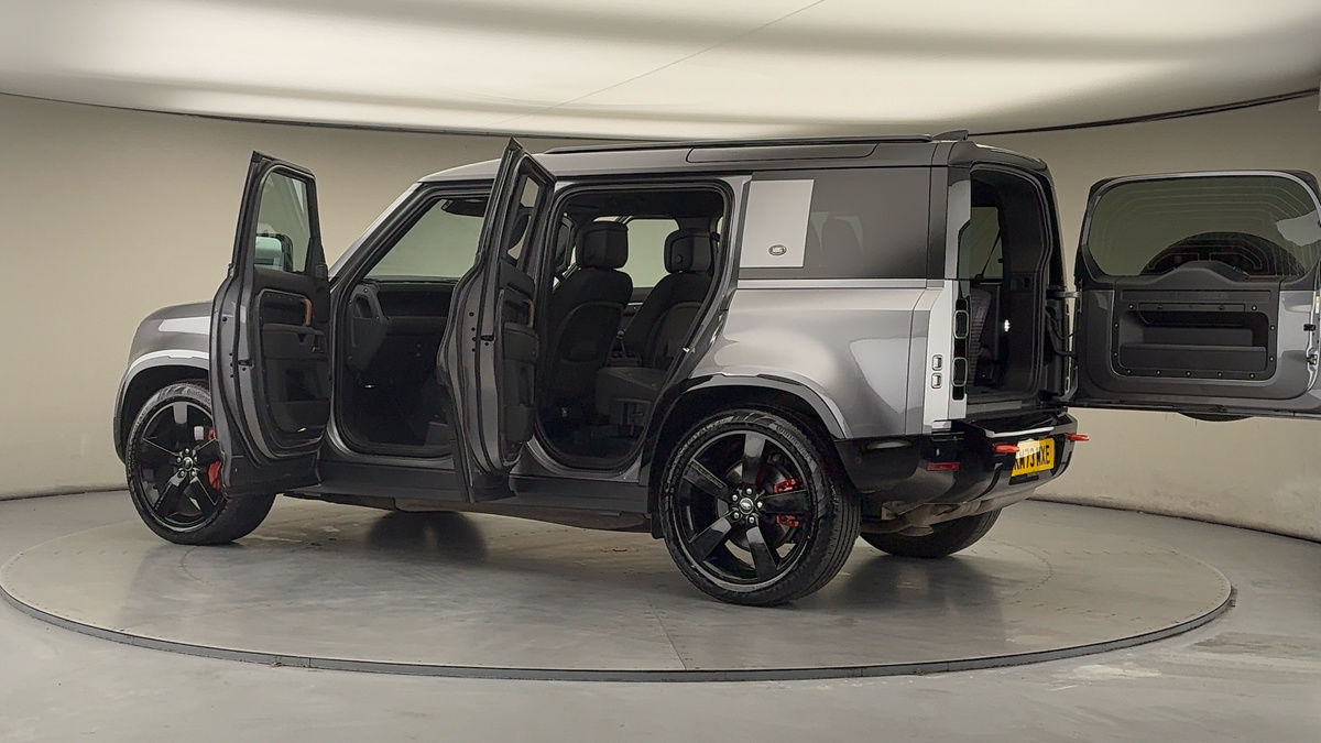 Used Land Rover Defender 2023 for sale - 77584259: Photo 46