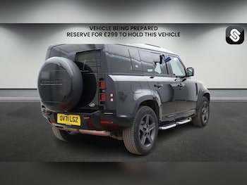Used Land Rover Defender 2021 for sale - 78289095: Photo