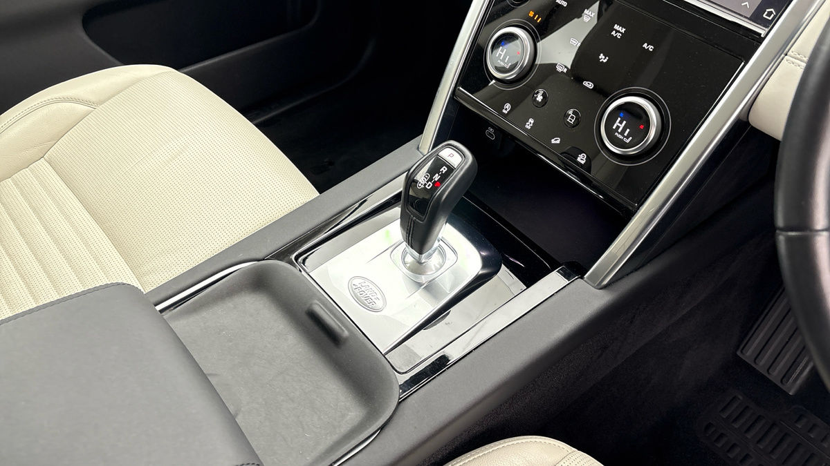 Used Land Rover Discovery Sport 2021 for sale - 76482712: Photo 18