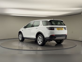 Used Land Rover Discovery Sport 2021 for sale - 76482712: Photo