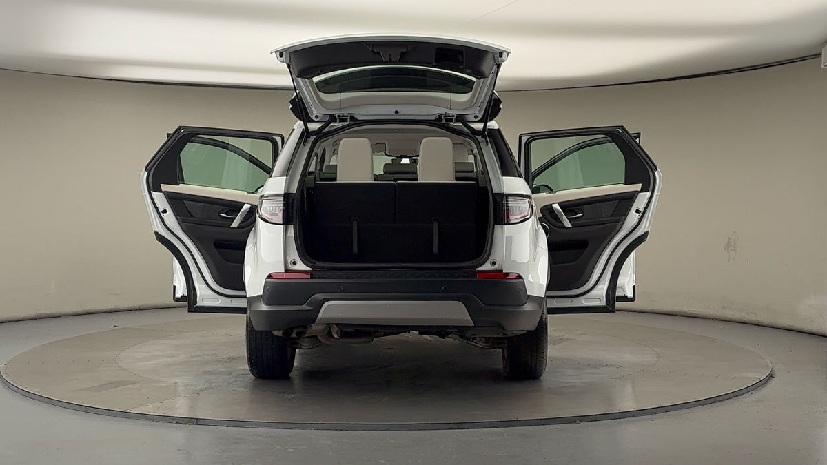 Used Land Rover Discovery Sport 2021 for sale - 76482712: Photo 60