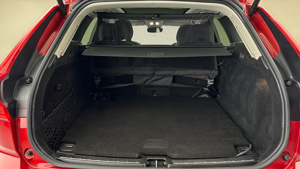 Used Volvo XC60 2024 for sale - 77681551: Photo 11