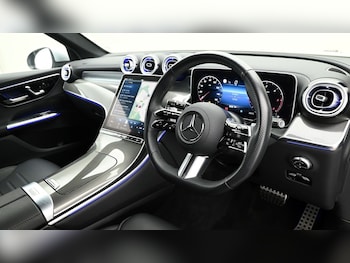 Used Mercedes-Benz GLC 2024 for sale - 75528762: Photo