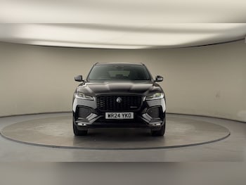 Used Jaguar F-Pace 2024 for sale - 76910826: Photo
