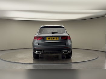 Used Mercedes-Benz GLC 2021 for sale - 76280687: Photo