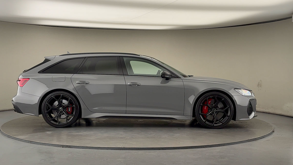 Used Audi RS6 Avant 2025 for sale - 76547570: Photo 16