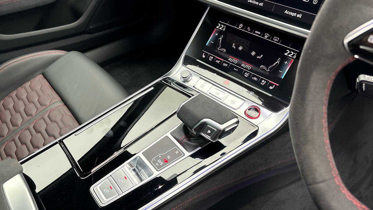 Used Audi RS6 Avant 2025 for sale - 76547570: Photo 18