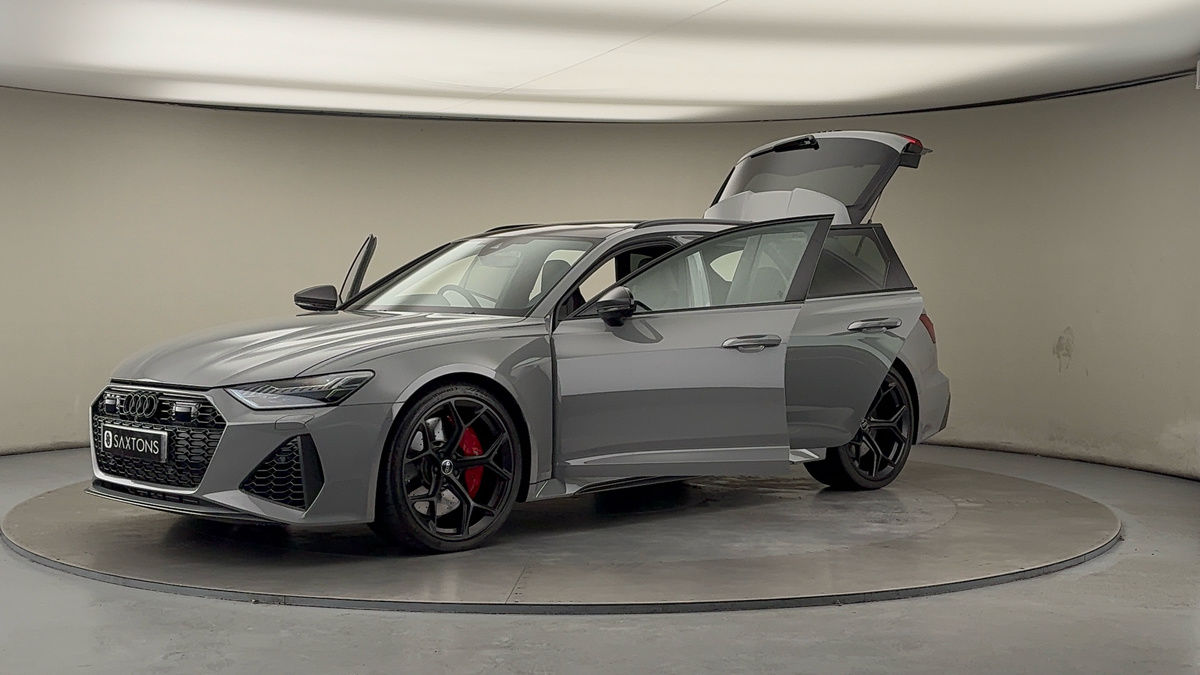 Used Audi RS6 Avant 2025 for sale - 76547570: Photo 22