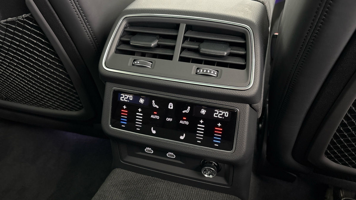 Used Audi RS6 Avant 2025 for sale - 76547570: Photo 28