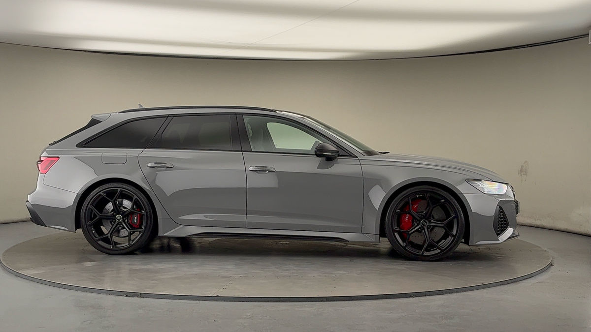 Used Audi RS6 Avant 2025 for sale - 76547570: Photo 40