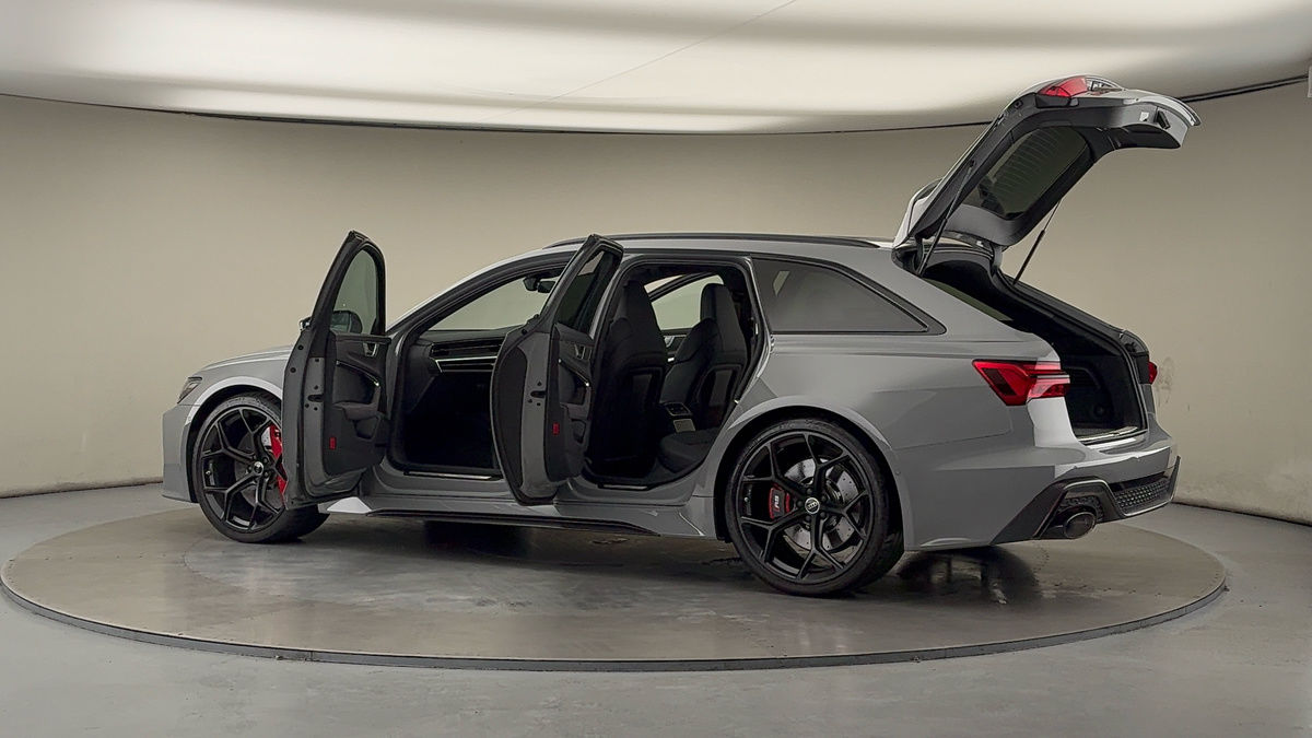 Used Audi RS6 Avant 2025 for sale - 76547570: Photo 49