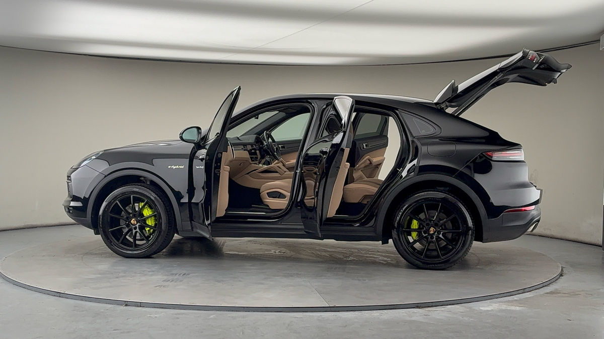 Used Porsche Cayenne 2023 for sale - 77622202: Photo 48