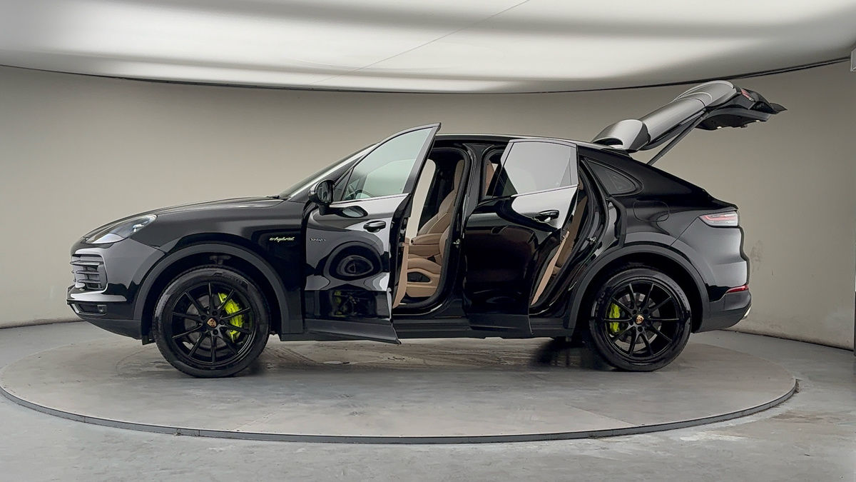 Used Porsche Cayenne 2023 for sale - 77622202: Photo 49