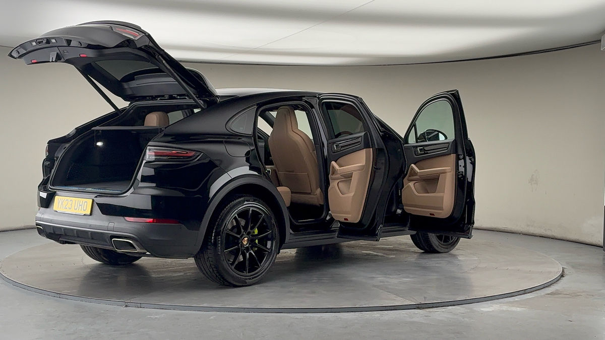 Used Porsche Cayenne 2023 for sale - 77622202: Photo 60