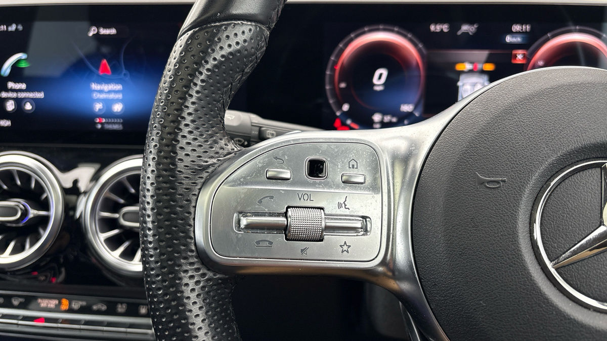 Used Mercedes-Benz GLA 2022 for sale - 77342432: Photo 13